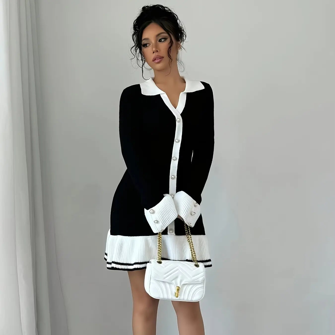 Casual V-Neck Dress with Ruffled Knit Skirt