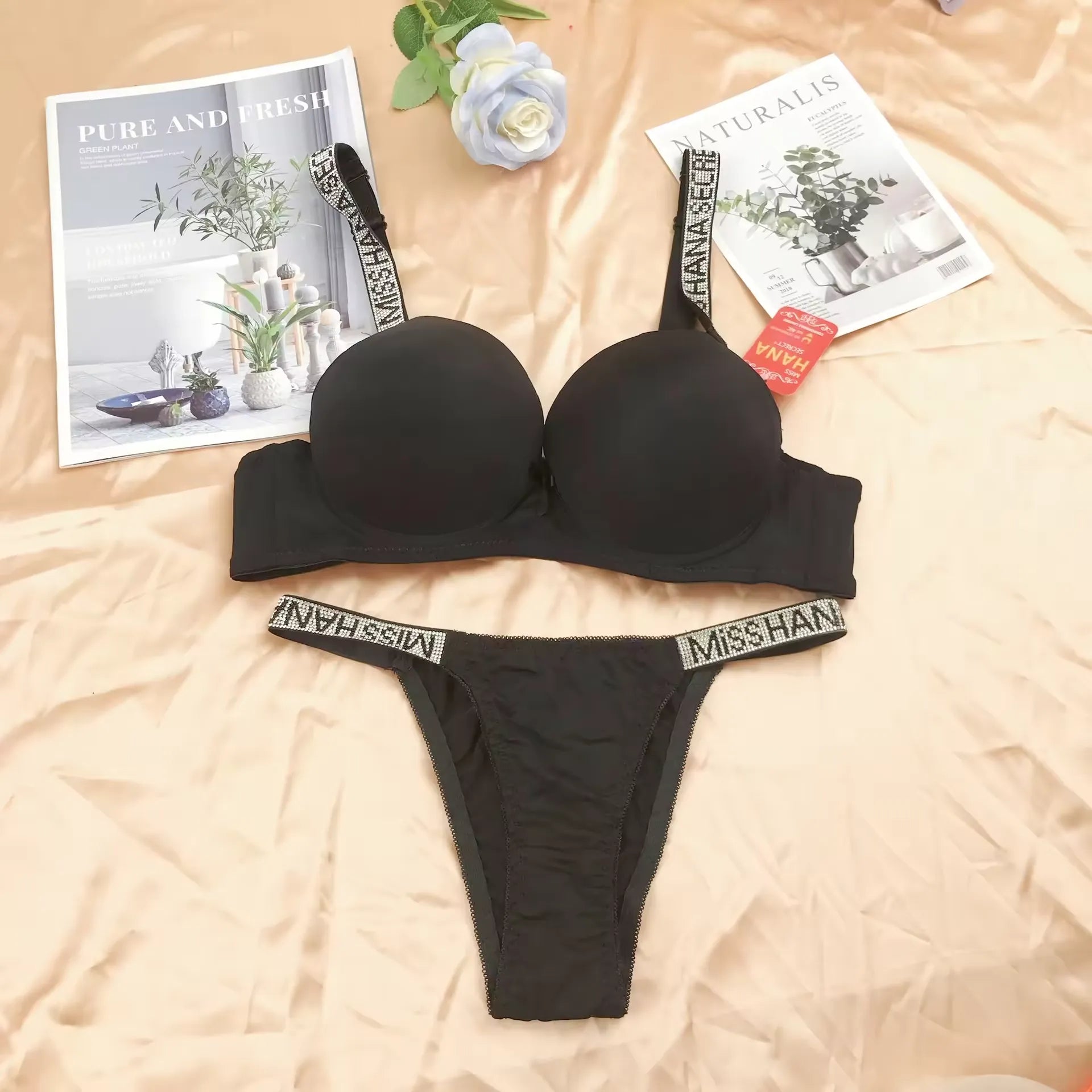 Lingerie Vendors Cloth Halter Backless Cute Underwear Black Plus Size Crystal Bra Panties Set For Mature Women