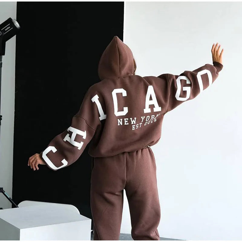 Women’s Hoodie & Sweatpants Tracksuit