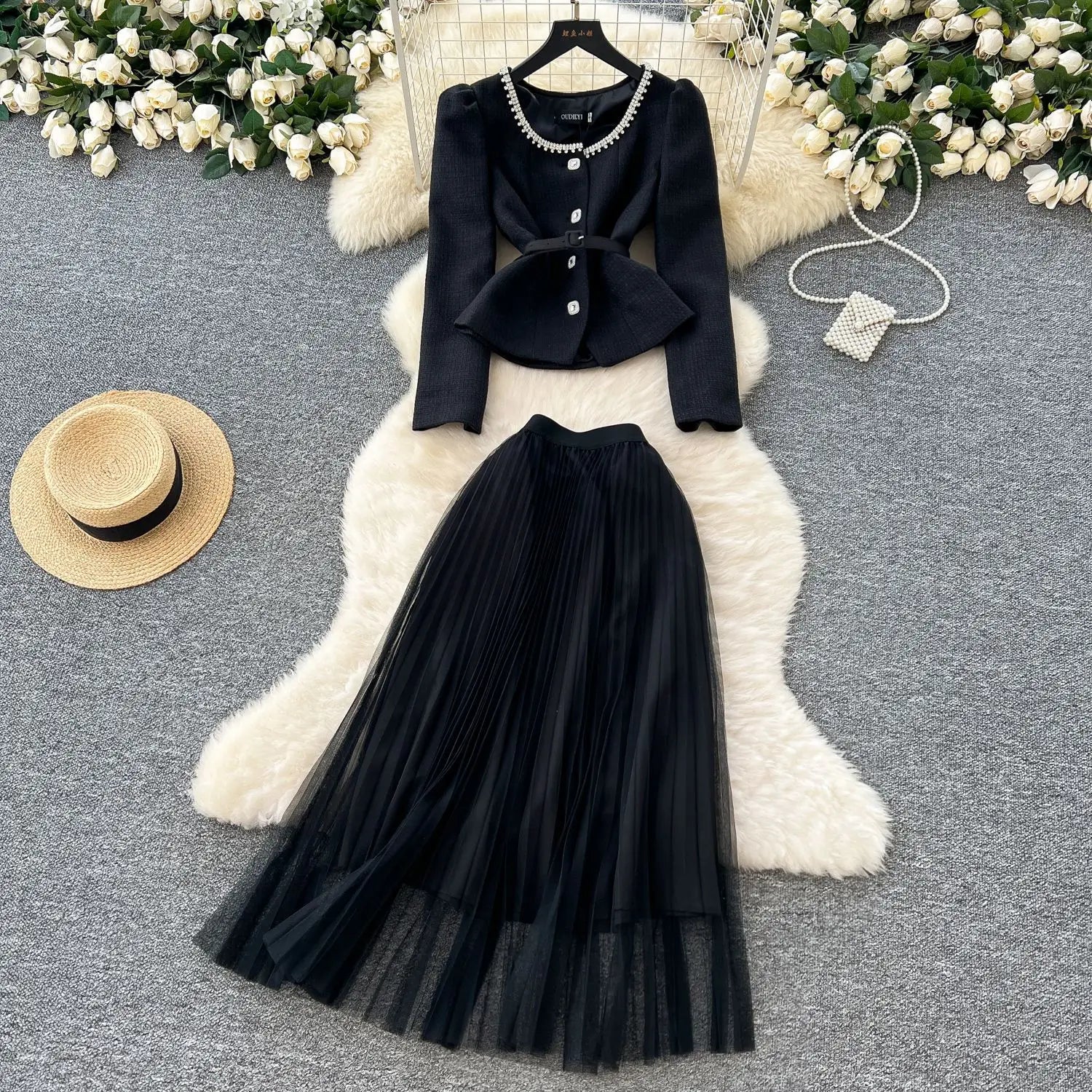 Women Round Neck Waist Cinched Suit for autumn season