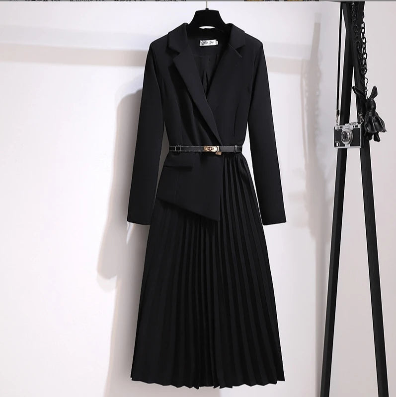 Vintage-Inspired A-Line Midi Dress with Long Sleeves