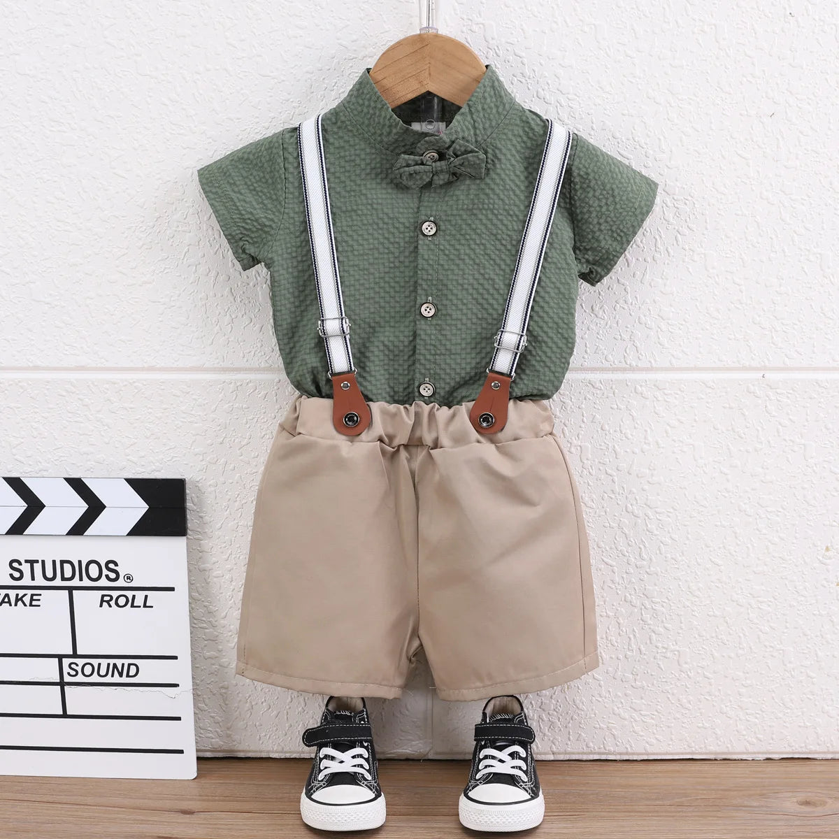 Boys' Summer Short-Sleeved Bow Tie Bib Shorts Suit