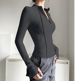 Women’s Slim-Fit Long-Sleeve Sports Fitness Top