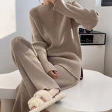 Women’s Knitted Two-Piece Set