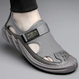 Non slip Comfortable Toe Wrap Outdoor Sports Flat Sandals for Men
