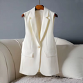 Loose-Fitting Sleeveless Vest