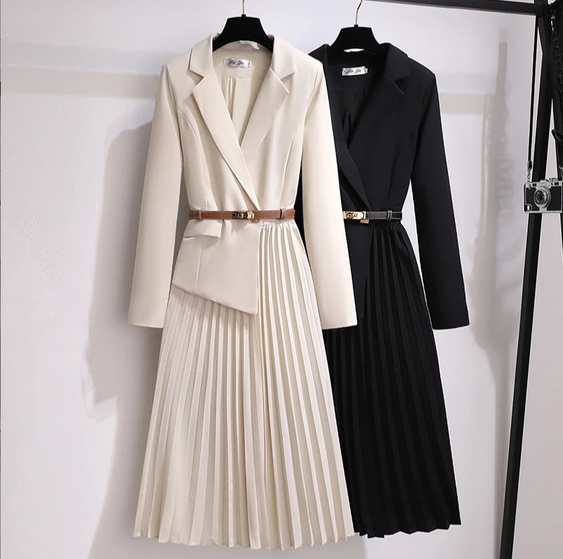 Vintage-Inspired A-Line Midi Dress with Long Sleeves