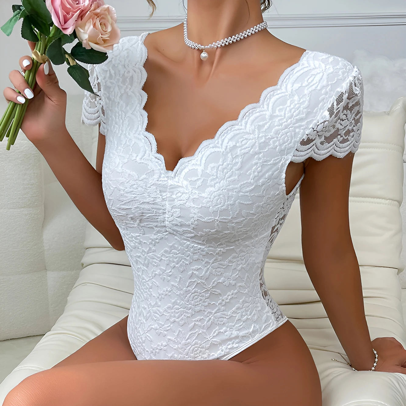 Dantel White Top