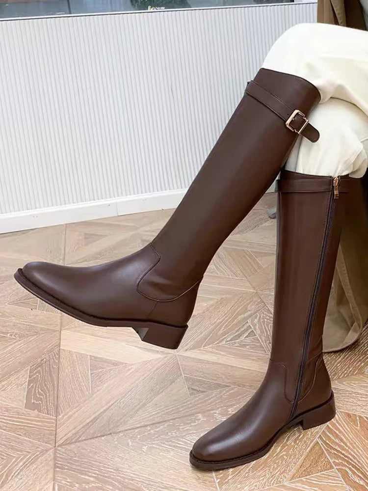 Women Side Zippen Long Boots Shoes  for winter season