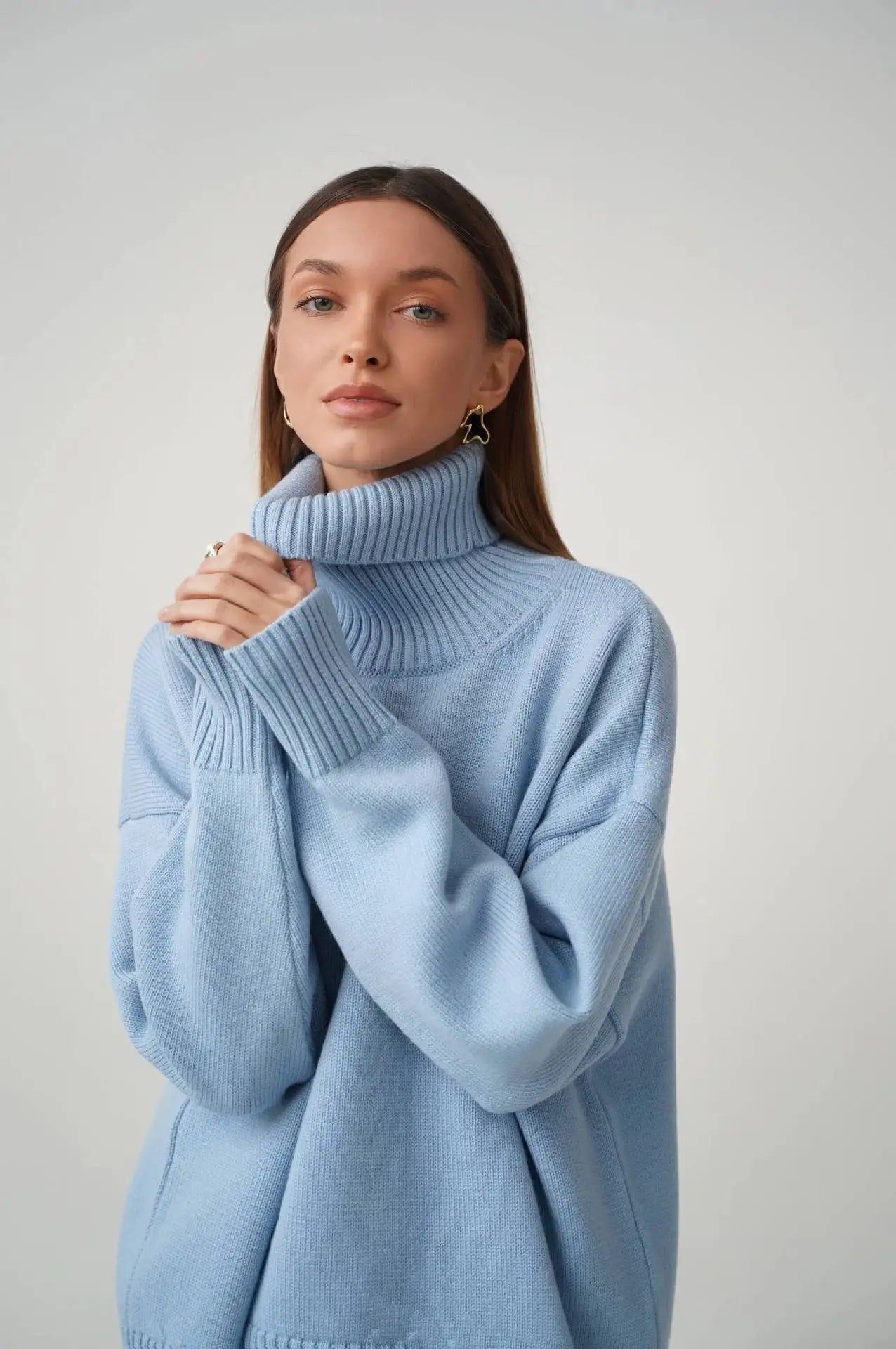 Women’s High Turtleneck Knitted Sweater