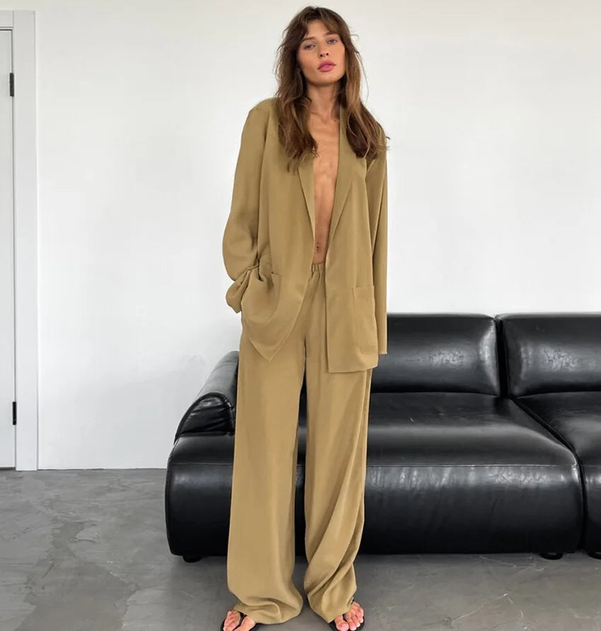 Women’s Ruffled Two-Piece Long Set
