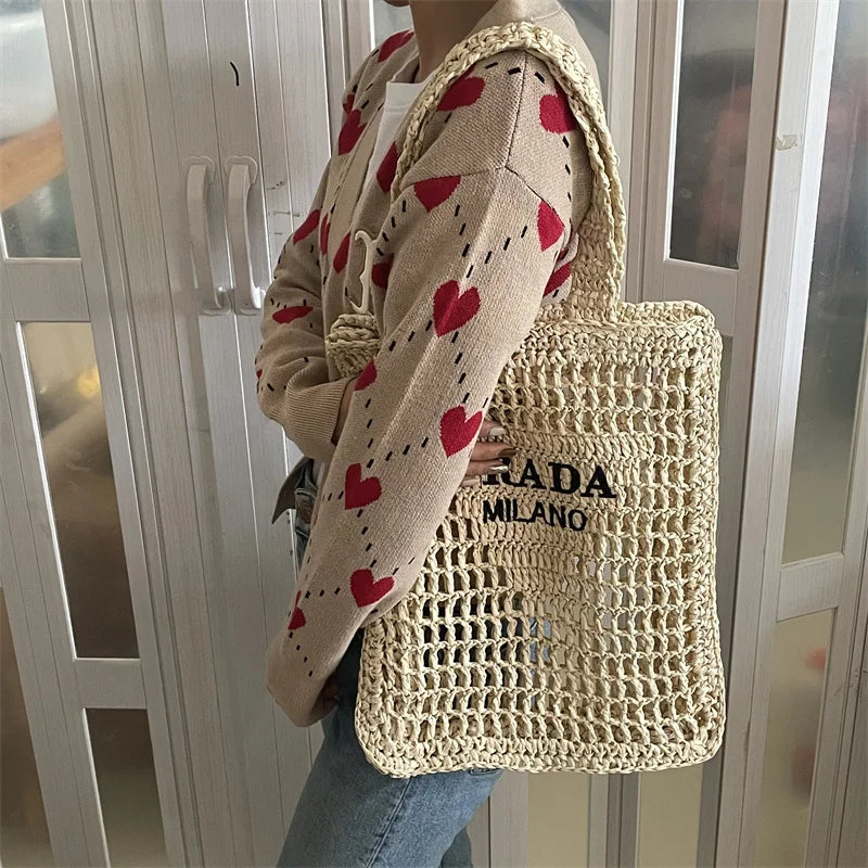 Women’s Straw Tote Bag with Shoulder Straps