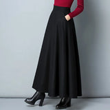 Women’s Mid-Length Tweed Swing Skirt