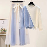 Women’s Two-Piece Gentle Skirt Set in Rainbow Blue & Pink